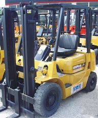 Caterpillar GP20 rough terrain forklift