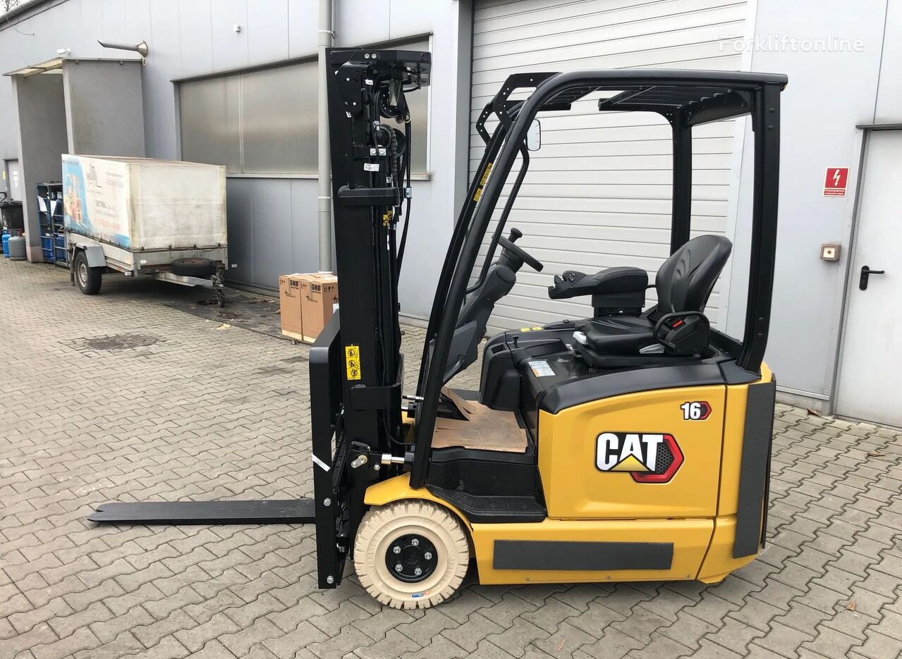 new Caterpillar EP16ACNT three-wheel forklift